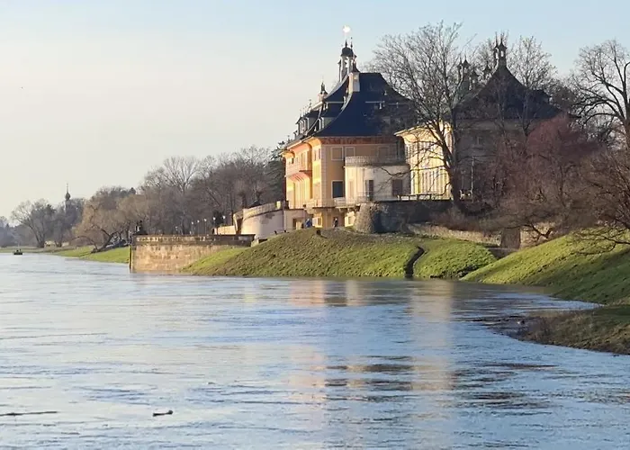 Dom wakacyjny Gaestehaus Zum Rosengarten Drezno