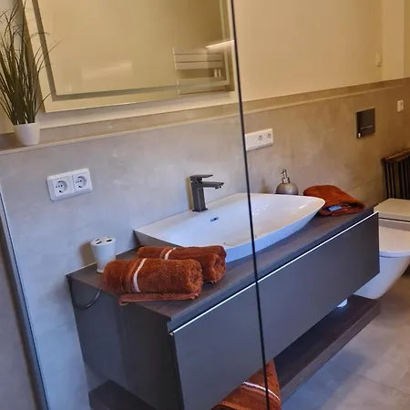 Сasa de vacaciones Gaestehaus Zum Rosengarten *