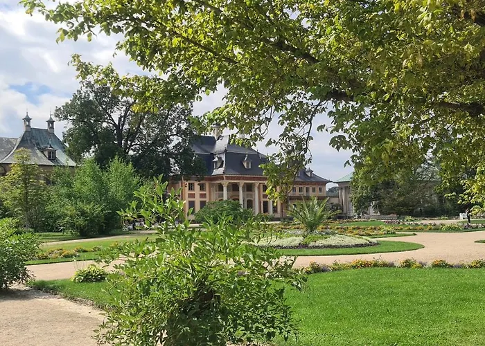 Gaestehaus Zum Rosengarten 度假居 德累斯顿